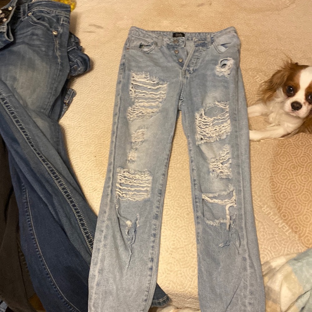 Simple society ripped jeans